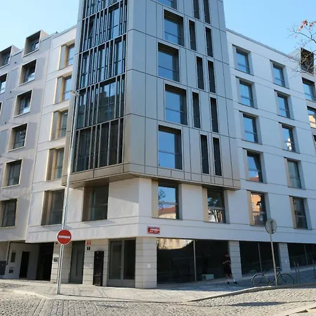 شقة Chic - 10 Min To Old Town & Center